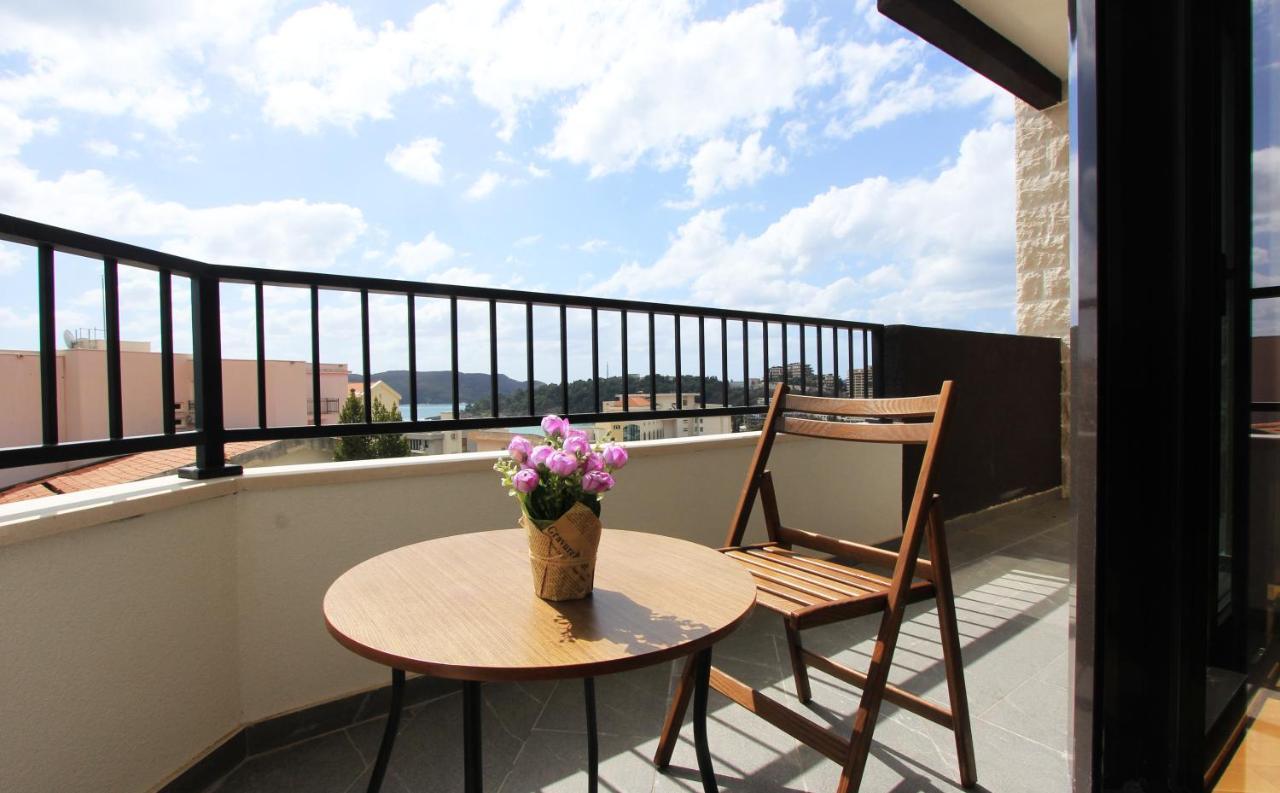 Sea View Apartment In Becici Будва Екстер'єр фото